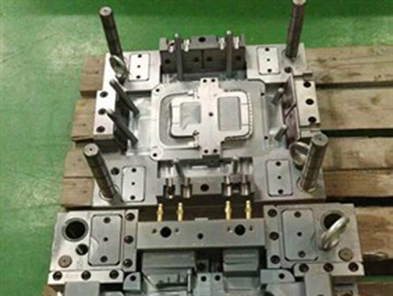 岱岳模具制造-06