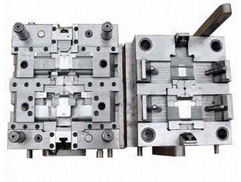 岱岳精密塑料模-07